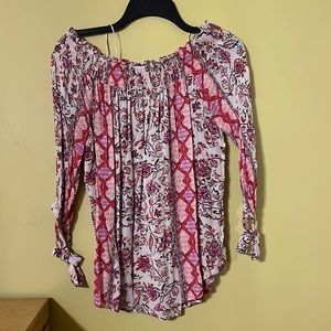Kensie Quarter sleeve blouse